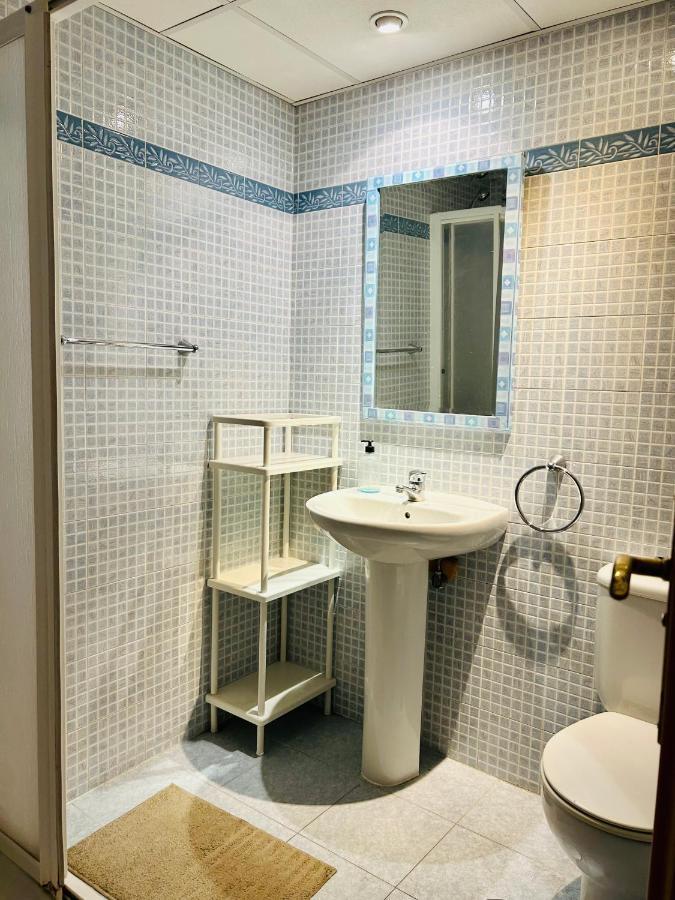 Guest House Teatinos Málaga Dış mekan fotoğraf